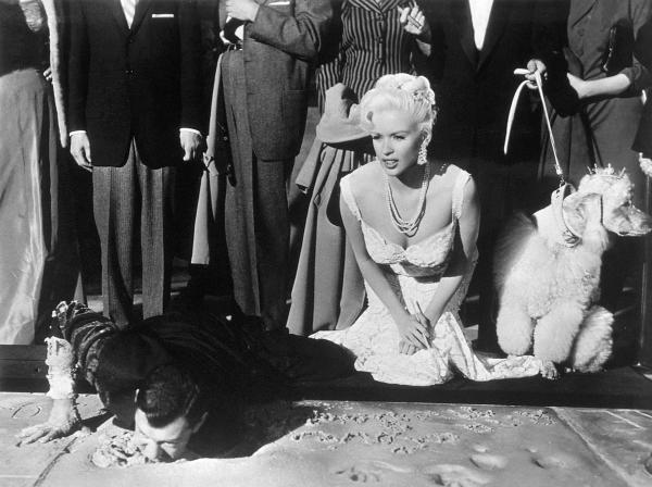 Bild 1 von 4: Rita Marlowe (Jayne Mansfield)