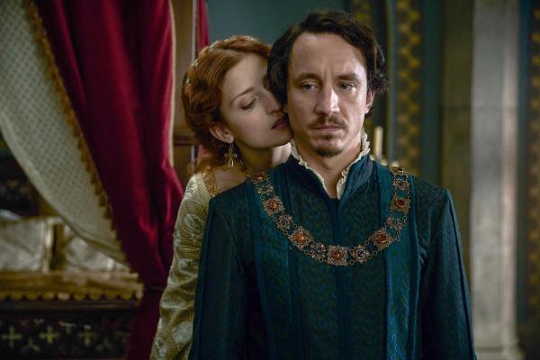 Bild 1 von 11: Im Bild: Albrecht von Habsburg (Laurence Rupp) ist seiner Frau Elisabeth (Mariann Hermanyi) nicht zugetan.