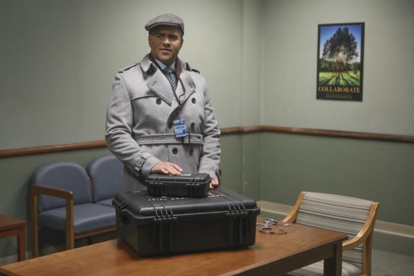 Bild 1 von 12: Chunk Palmer (Chris Jackson)