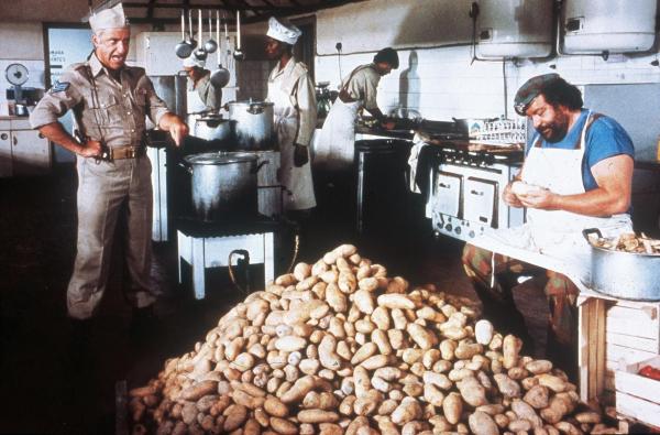 Bild 1 von 6: Joe (Bud Spencer, r.)