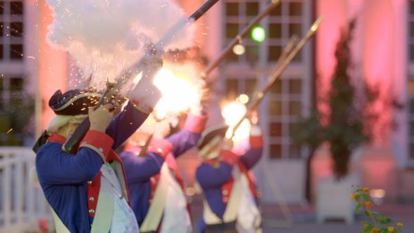 Bild 1 von 7: Historisches Schauspiel: Das Rokokofest in Ansbach.