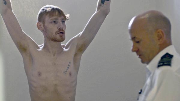 Bild 1 von 3: Dank eines Insidertipps konnte das Anstaltspersonal eine versteckte Ration Rauschmittel konfiszieren.