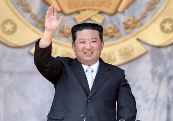 Bild 1 von 11: Kim Jong-un ist der dritte nordkoreanische Machthaber in der Kim-Dynastie und folgt auf seinen Vater und Großvater.