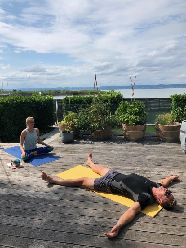 Bild 1 von 3: Leo Hillinger (r.)