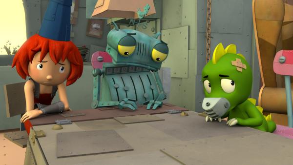 Bild 1 von 7: Die drei Freunde haben es nicht geschafft, Röstis nervige Tante aus der Burg zu vergraulen.