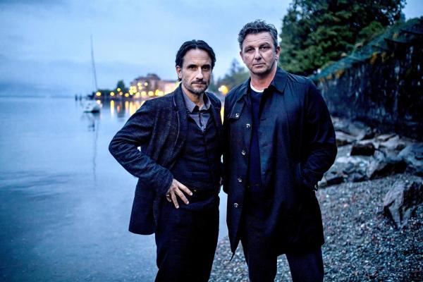 Bild 1 von 27: Im Bild: Gabriel Morales (Oliver Mommsen) und Klaus Burg (Hans Sigl).