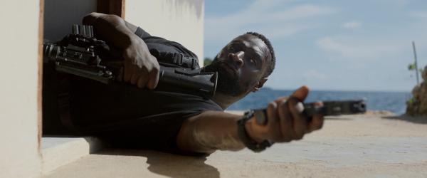 Bild 1 von 5: Omar Sy as Isaac in Shadow Force. Photo Credit: Courtesy of Lionsgate