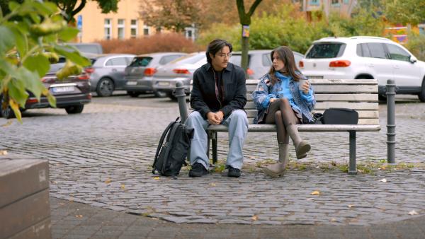 Bild 1 von 6: 