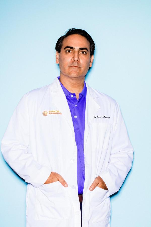 Bild 1 von 44: Im Bild: Jason Anton (Dr. Ken Brickman).
