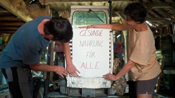 Bild 1 von 17: Im Bild: Biobäuerin und EU-Gegnerin Maria Vogt.