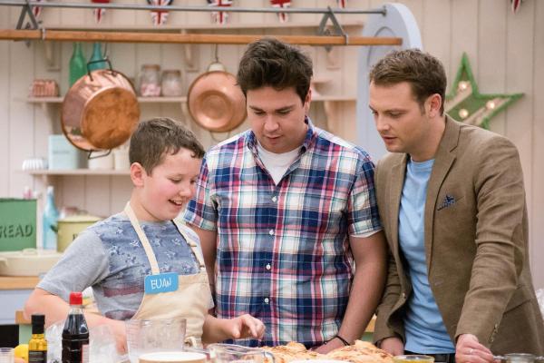 Bild 1 von 7: Im Bild: Euan mit Sam Nixon & Mark Rhodes.