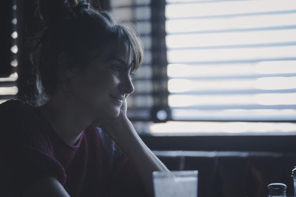 Bild 1 von 21: Daphne (Shailene Woodley).
