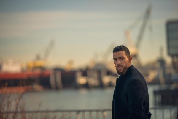 Bild 1 von 12: Special Agent Omar Adom 'OA' Zidan (Zeeko Zaki)