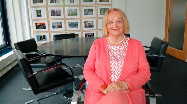 Bild 1 von 4: Die Justizministerin a.D. Sabine Leutheußer-Schnarrenberger sieht die internationale Gemeinschaft in der Verantwortung, Regimegegner und progressive Kräfte in Afghanistan zu unterstützen.
