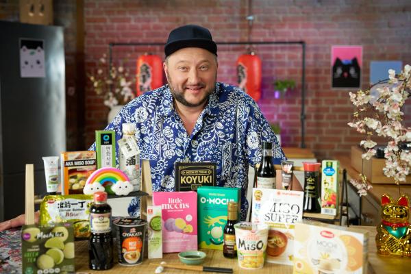 Bild 1 von 4: Wie die Industrie aus japanischer Handwerkskunst ein profitables Geschäft macht, zeigt Sebastian Lege.