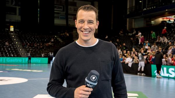 Bild 1 von 1: Dominik Klein ARD-Experte und Handball-Weltmeister von 2007