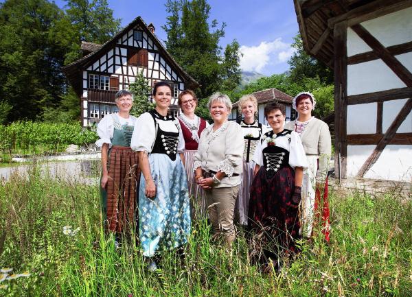 Bild 1 von 1: SRF bi de Lüt  Landfrauenküche - Monika Bernhard, Schönbühl BE  Folge 1