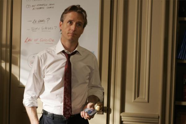 Bild 1 von 14: Linus Roache as A.D.A. Michael Cutter -- NBC