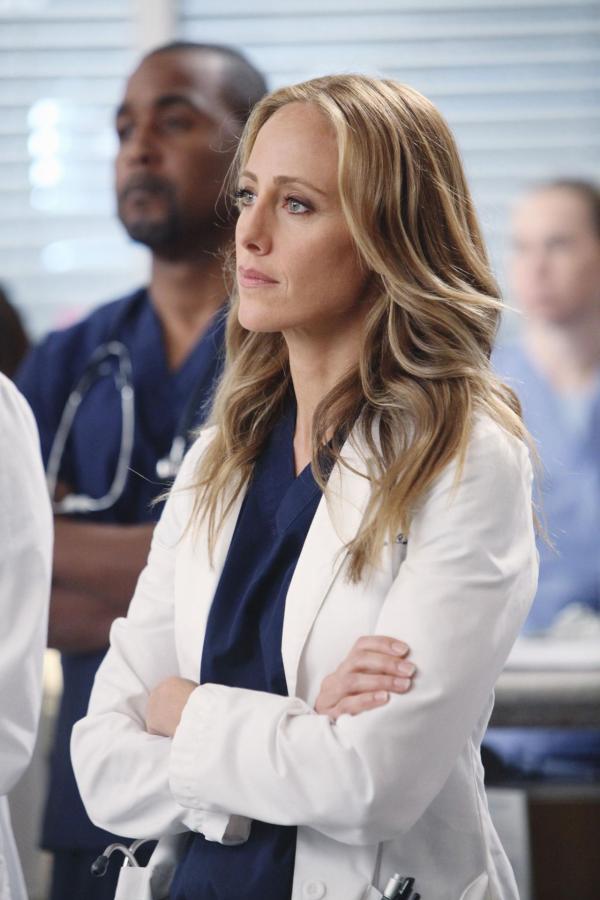 Bild 1 von 43: Verweigert Cristina die Teilnahme an Operationen: Dr. Altman (Kim Raver) ...