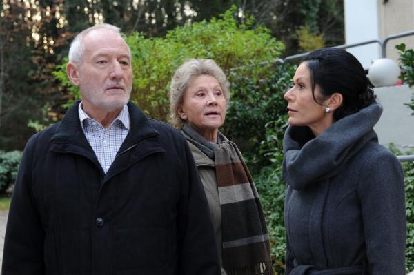 Bild 1 von 10: (v.l.n.r.) Alfons (Sepp Schauer); Hildegard (Antje Hagen); Doris (Simone Ritscher)