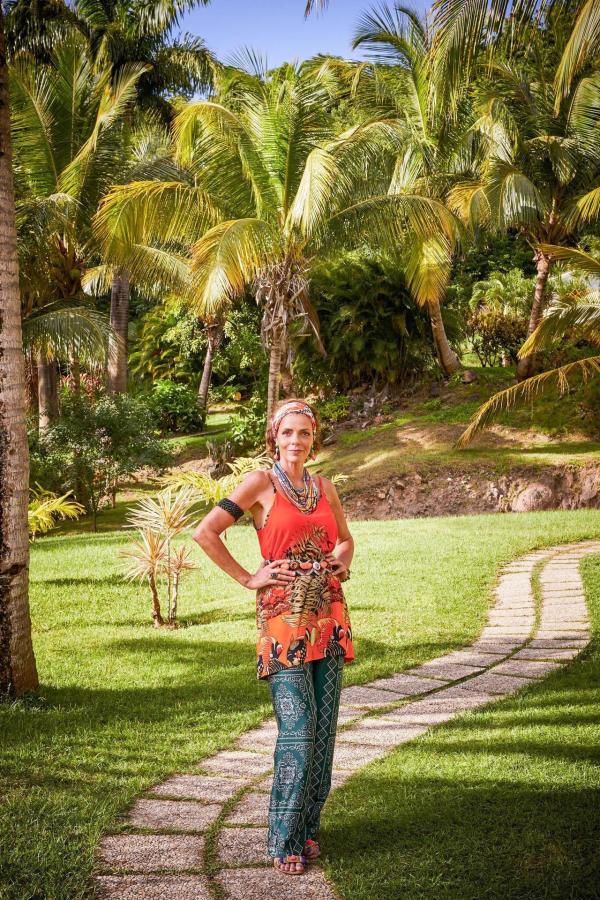 Bild 1 von 8: Im Bild: Elizabeth Bourgine (Catherine Bordey).
