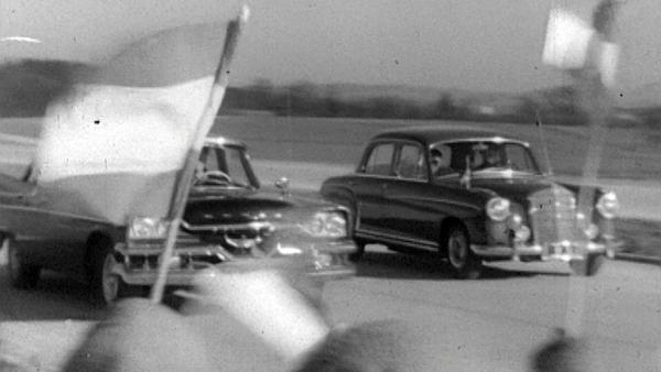 Bild 1 von 1: Im Bild: Am Autobahnbau arbeiteten vor allem Zwangsarbeiter, Kriegsgefangene und KZ-Häftlinge.