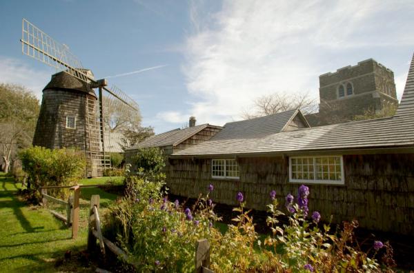 Bild 1 von 2: Auch Nachbarstreitigkeiten prägten im 17. Jahrhundert in den Hamptons den Alltag ? wobei Hexereivorwürfe dabei als besonders wirksames Mittel galten.