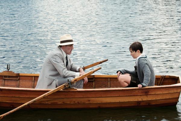 Bild 1 von 22: Im Bild: Karl Markovics (Roman Silberstein), Valentin Hagg (Paul Silberstein).