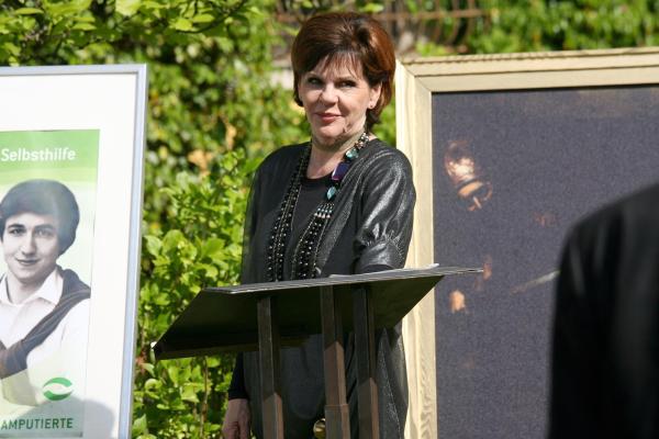 Bild 1 von 20: Im Bild: Maresa Hörbiger (Andrea Kojani).