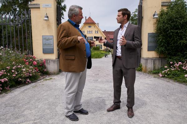 Die Rosenheim-Cops - Drei Schwestern und ein Todesfall - Serie / Krimiserie