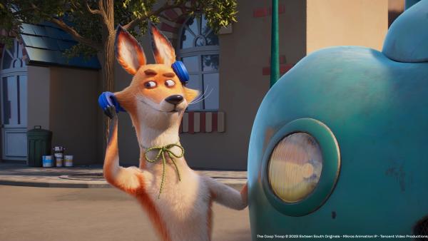 Bild 1 von 1: Schelmisch freut sich Franky über die gestohlenen Kopfhörer.