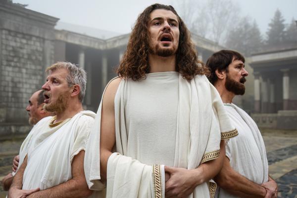 Bild 1 von 10: Bereits die Griechen singen vor mehr als 2.000 Jahren Hymnen, die sie ihren Göttern widmen.