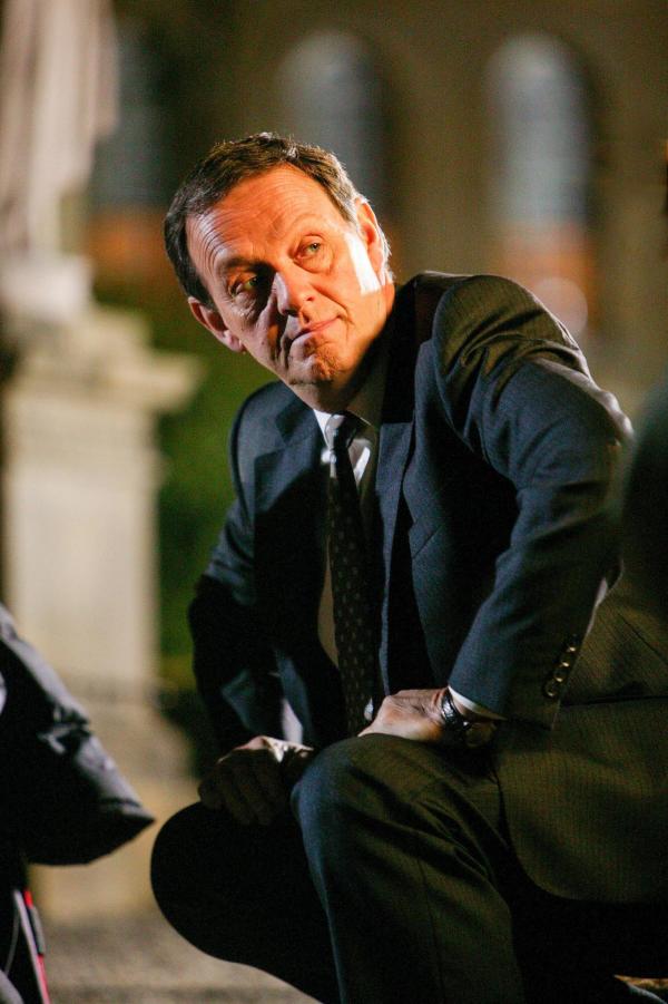 Bild 1 von 7: Im Bild: Kevin Whately (Robert Lewis).