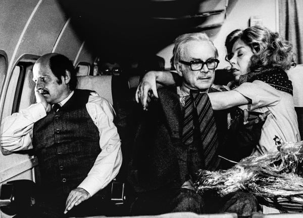 Bild 1 von 3: Im Bild: Heinz Meier, Loriot, Evelyn Hamann.