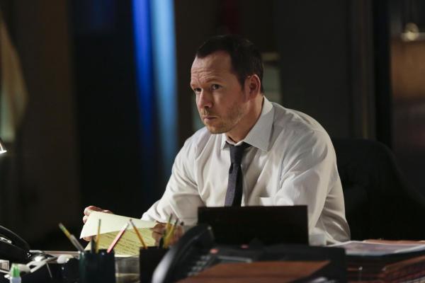 Bild 1 von 8: Danny (Donnie Wahlberg) ist kurz davor, einen international gesuchten Verbrechter hinter Gitter zu bringen, doch ihm fehlt noch ein entscheidender Beweis ...