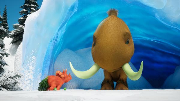Bild 1 von 5: Ginger staunt nicht schlecht, wen sie da aus dem Winterschlaf aufgeweckt haben - ein Kiwi-Mammut!
