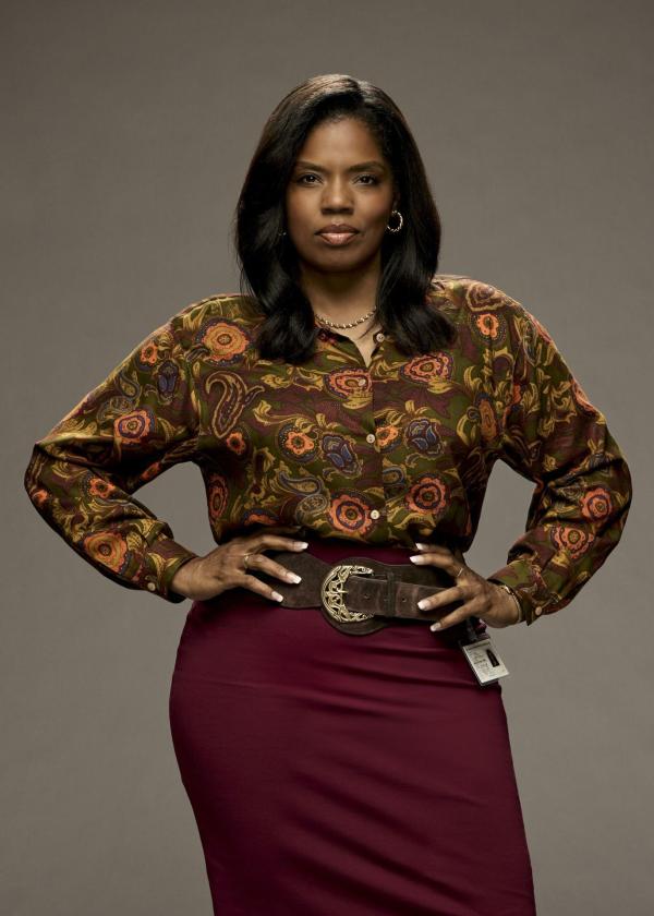 Bild 1 von 18: Officer Mary Jo Sullivan (Tyla Abercrumbie)
