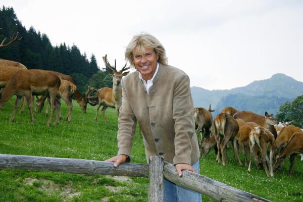 Bild 1 von 12: Im Bild: Hansi Hinterseer (Hansi Sandgruber).