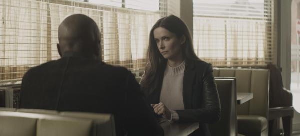 Bild 1 von 5: Lois Lane (Elizabeth Tulloch)