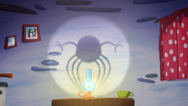 Bild 1 von 2: In Lissys Haus hat sich ein unheimliches Wesen eingenistet. Wie wird man das wieder los - und was ist es überhaupt?