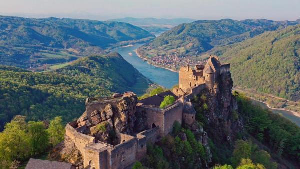 Bild 1 von 3: Im Bild: Burgruine Aggstein in der Wachau.