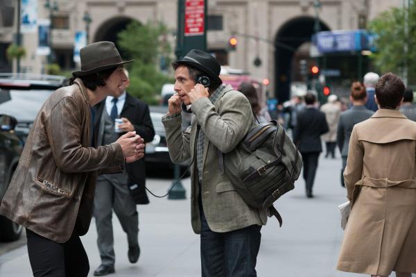 Bild 1 von 8: Jamie (Adam Driver, l.); Josh (Ben Stiller, r.)