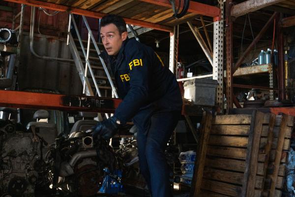 Bild 1 von 8: Special Agent Stuart Scola (John Boyd)