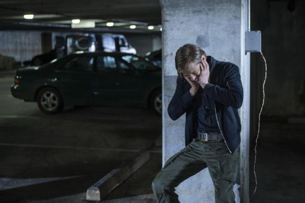 Bild 1 von 12: Angus MacGyver (Lucas Till)