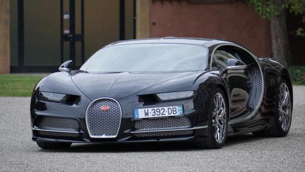 Bild 1 von 3: Seit 2016 wird der Bugatti Chiron produziert.