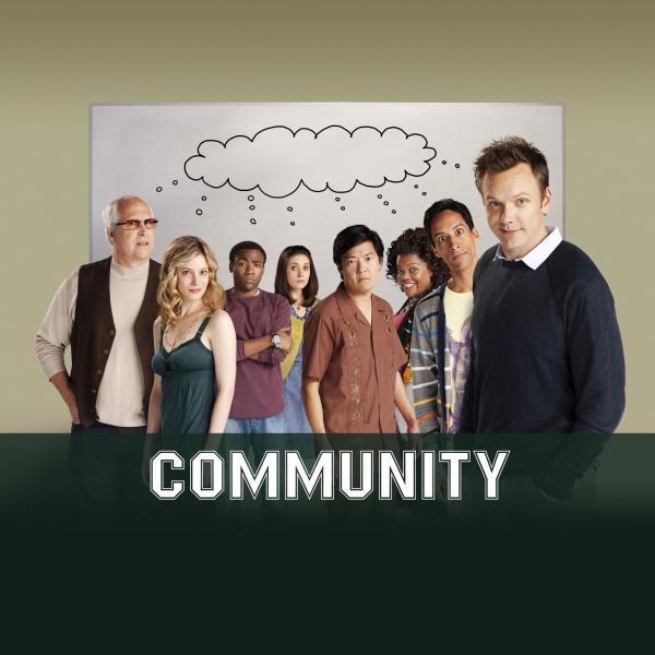 Bild 1 von 26: (2. Staffel) - Community: Jeff Winger (Joel McHale, r.), Britta Perry (Gillian Jacobs, 2.v.l.), Pierce Hawthorne (Chevy Chase, l.), Senor Chang (Ken Jeong, 4.v.r.), Shirley Bennett (Yvette Nicole Brown, 3.v.r.), Abed Nadir (Danny Pudi, 2.v.r.), Troy Barnes (Donald Glover, 3.v.l.) und Annie Edison (Alison Brie, 4.v.l.) ...
