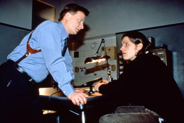 Bild 1 von 17: Im Bild (v.li.): Heinz Weixelbraun (Christian Böck), Sebastian Ströbel (Tom Friedmann).