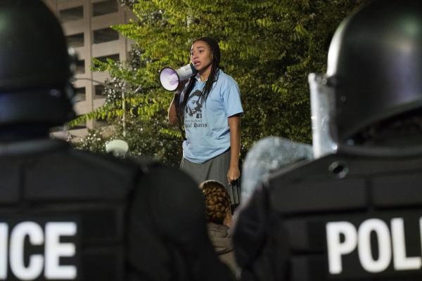 Bild 1 von 9: Starr Carter (Amandla Stenberg)