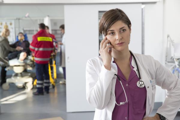 Bild 1 von 11: Dr. Koshka (Katharina Nesytowa)