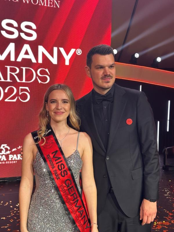 Bild 1 von 7: Valentina Busik, \